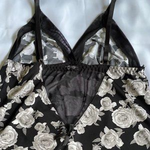 Jessica Simpson Nightgown